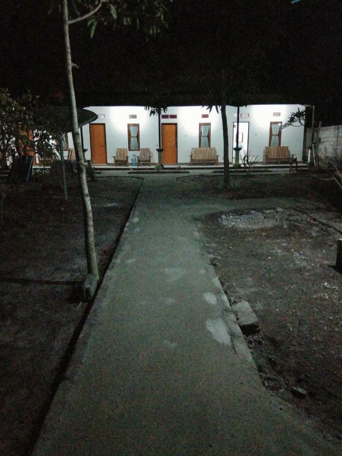 Safsia Homestay Toyapakeh Dış mekan fotoğraf
